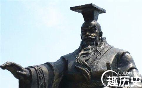 齐桓公塑像
