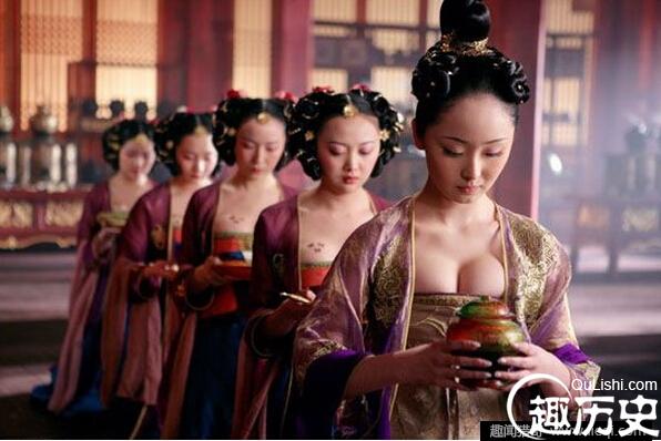 揭秘：唐朝的女人为何喜欢坦胸露乳？(1)