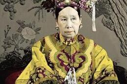 慈禧太后少时美若天仙老时竟迷倒年轻军官