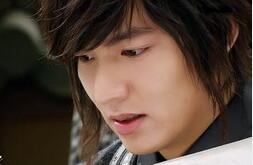 高丽崔莹将军个人感情：崔莹将军有几位夫人