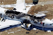 航空波音777客机坠毁