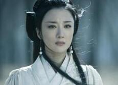 她已嫁为人妇却仍让曹操三父子争抢追求
