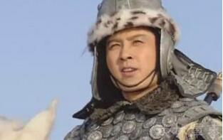 蜀国将领马超的武器：将钩镰枪使用得出神入化