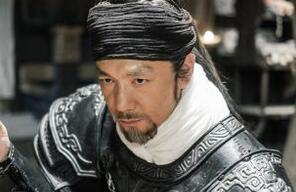 秦国白起是因为坑杀40万降卒才被称为杀神的吗?