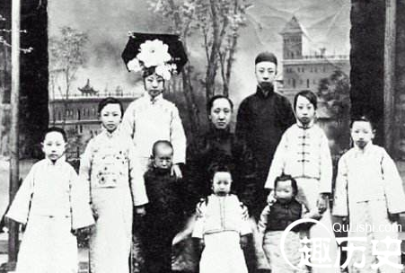 1492605856214296.png blob.png