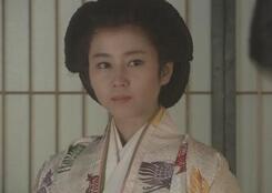 难以置信：日本天皇为何把女儿嫁给亲弟弟为妻