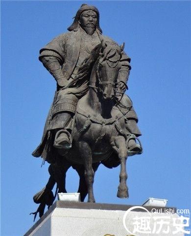 成吉思汗雕像