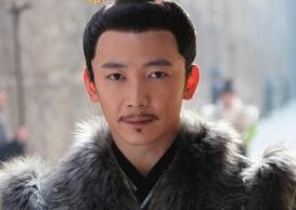 秦国的大将嬴华跟嬴驷之间有什么样的关系