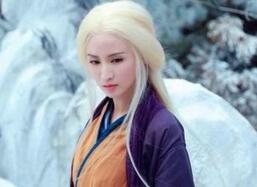 裘千仞为什么要偷袭杀死瑛姑和周伯通的孩子