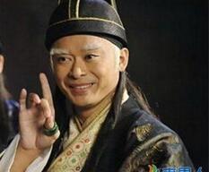 古时候宫里的太监为什么要进行阉割净身