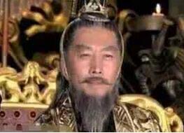 西魏宇文泰为什么要推广兵农合一的府兵制？