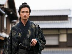 日本战国大将前田庆次曾经是哪些人的手下