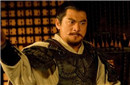 三国中两次打败吕布 比关羽更厉害之人是他?
