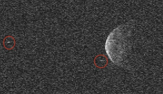 巨型近地小行星“佛罗伦萨”有两颗卫星