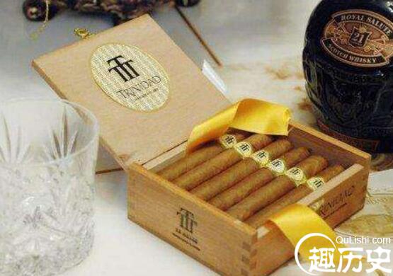 世界上最贵的烟排名，好彩特供香烟一盒将近70万元