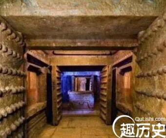 秦始皇陵为何不能挖掘？除了三道陷阱外主要是因为它