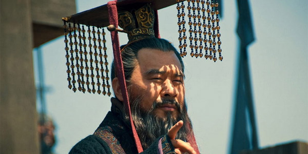在后世颇有争议的曹操，是治事之能臣，也是乱世之奸雄