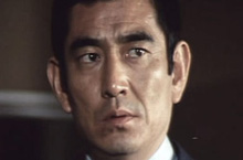 日本著名男演员高仓健病故:缅怀他一生的高风亮节