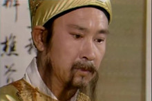 宝玉挨打时贾政三次流泪都是为什么？