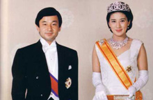 震惊：1965年美国曾用基因武器灭绝日本皇室