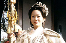 揭秘杨门女将历史真相：佘太君是否真实存在吗？