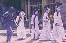 中国十大灵异事件：92年故宫白天见到神秘宫女！