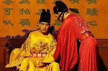 朱元璋传位给朱允炆的惊人内幕：为何不传给朱棣？