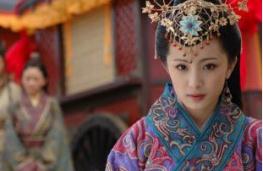 昭君出塞嫁给呼韩邪单于是西汉哪位皇帝在位时？ 