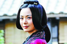 三国历史上哪几位小妾修成了正果而成功的上位？