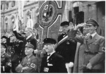 纳粹的宣传狂潮：希特勒是如何让群众支持他？