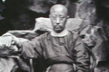 厌学被父皇踢死的皇子：爱新觉罗奕纬的悲剧命运