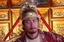 为何说胡惟庸只是朱元璋废除丞相制度的棋子？