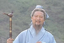 诸葛亮岳父黄承彦为何私自放走蜀汉大敌陆逊？