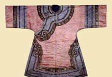 清朝服饰之：清代镶边短袄