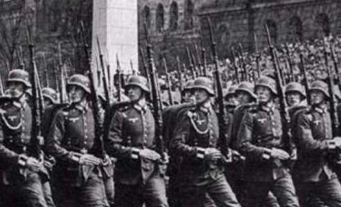 二战时为什么有数万德国人主动效忠英国，反身向祖国开枪