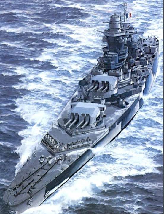 萨隆战舰图片