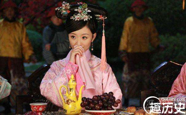 康熙生母佟佳氏是汉人吗，为何生前并不受宠？