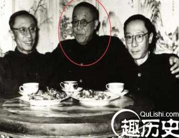 大清灭亡后，皇叔沦落摆摊为生，解放后，却享受部长级待遇