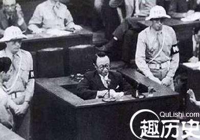 古代帝王那种睥睨天下的气势，可不是电视剧就能演绎得出来的，不信你看看溥仪