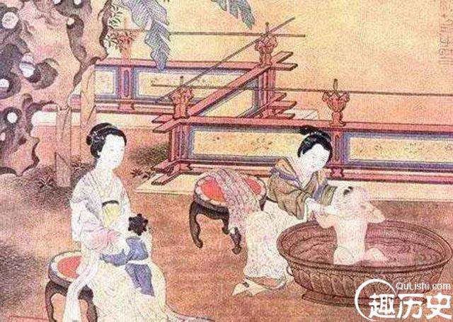 古代孩子满月要剃头，胎发不能乱丢，那么他们是怎么处理的？