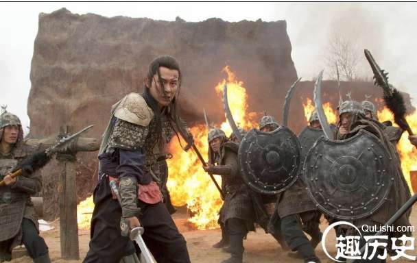 他是北宋著名宰相，救国家于危难中，可是晚年却被贬客死他乡