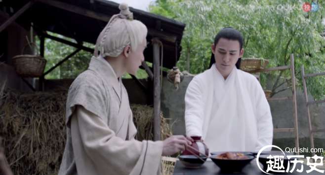 《烈火如歌》银雪为何醒来后点名要“品花酿”？有何深意？