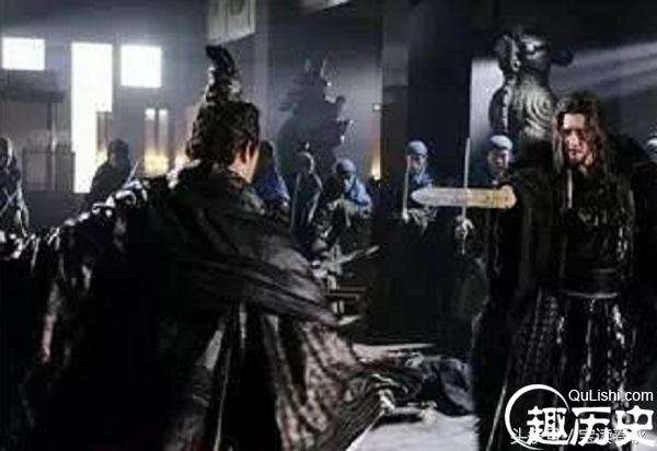 鸿门宴之后，刘邦项羽各杀一人，天下之争的结果已经似乎可见