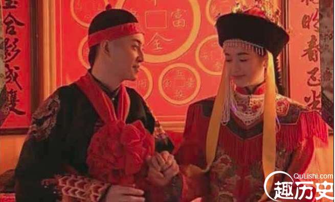 和珅的儿子二十岁便官居二品，和珅死后竟还被封为公爵