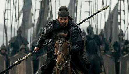 樊城之战于禁为什么要投降关羽？真相是什么？