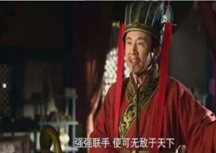 费无极为什么建议楚平王强纳太子妃 费无极不怕死罪吗