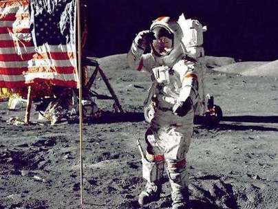月球上真的有外星人吗 为什么我国原本的登月计划也取消了