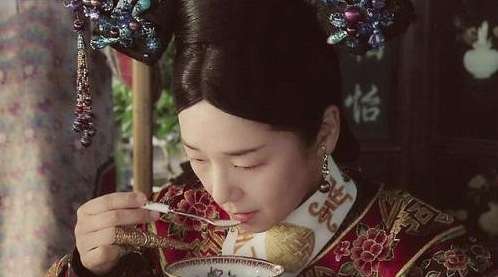 慈禧竟喜欢喝人乳，挑选奶妈一旦被选中将无法离开宫廷