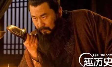 同是装傻，皇帝和大臣做出来，结果却不尽人意！