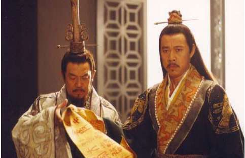 能跟秦始皇齐名的皇帝，他一生的功绩无人能及
